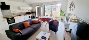 The Symphony - Nice P3 with terrace in the city center